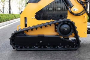 heavy-duty-rubber-track-undercarriage-on-t360-track-loader