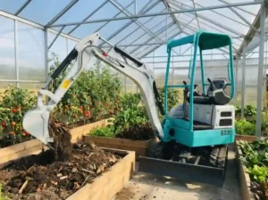 The role of mini excavators in greenhouse cultivation 1