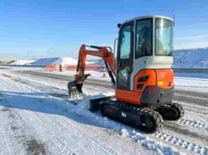 Winter Maintenance Guide for Excavators 1