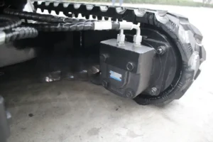 The Eaton walking motor from the USA features an integrated self-braking system, high efficiency, and smooth operation.